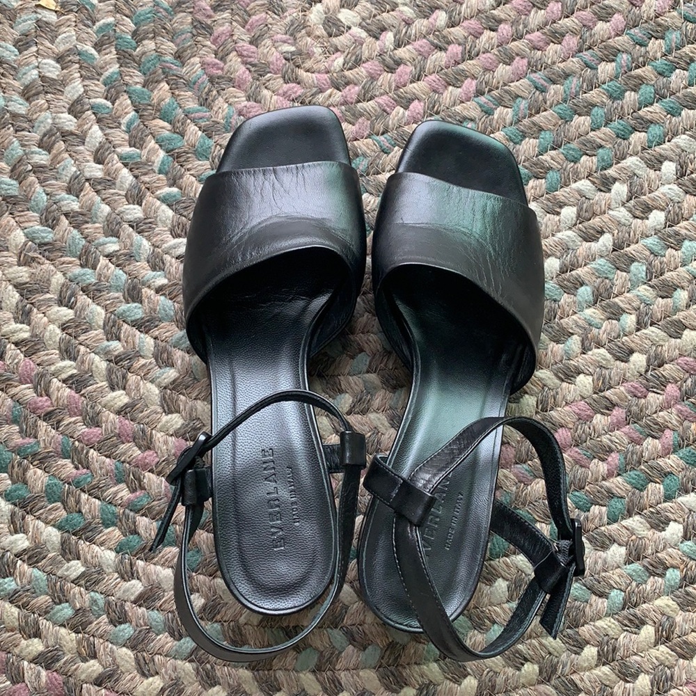 Everlane black sandals Size 9 1/2